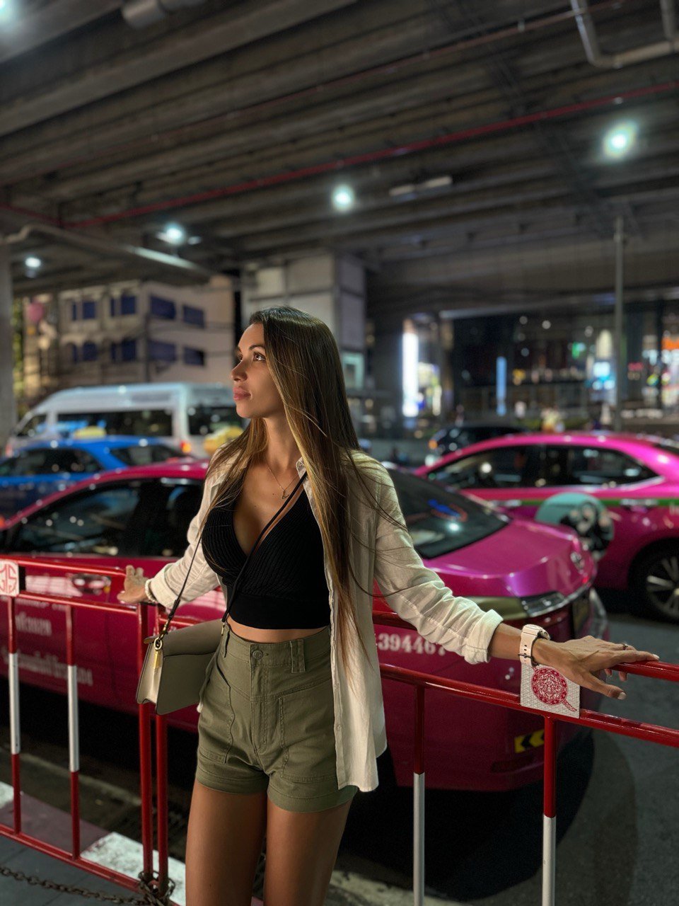 IRINA VEGELIN portfolio image 10 - lifestyle modeling